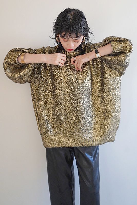 グリッタープリントニットプルオーバー ゴールド