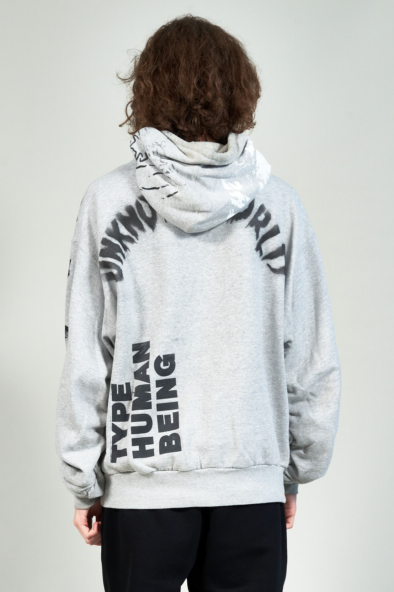 "TEST HOODY" グラフィックプリントパーカー グレー (one and only)