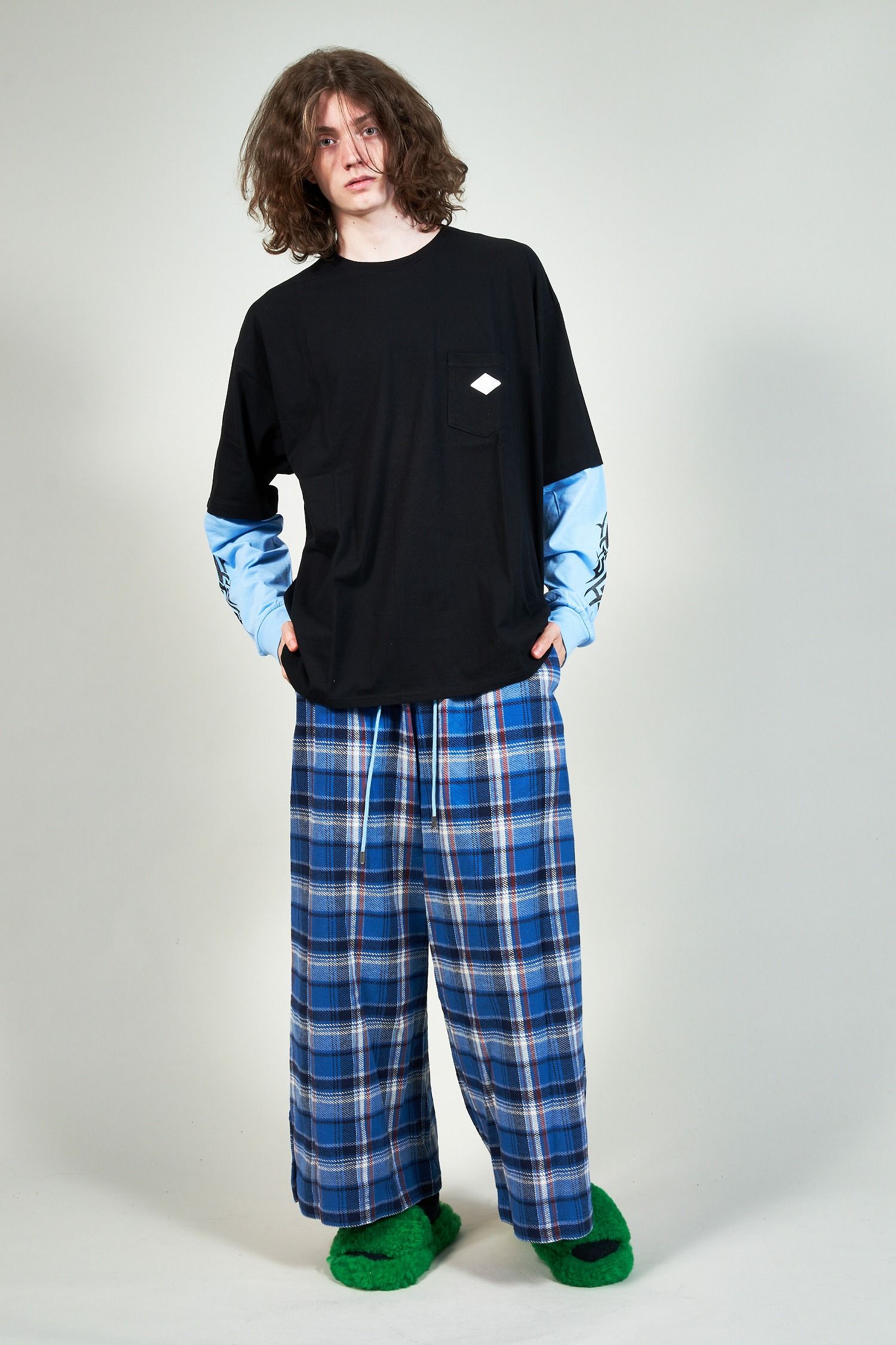 トライバルプリント レイヤード 長袖Tシャツ ブラック
