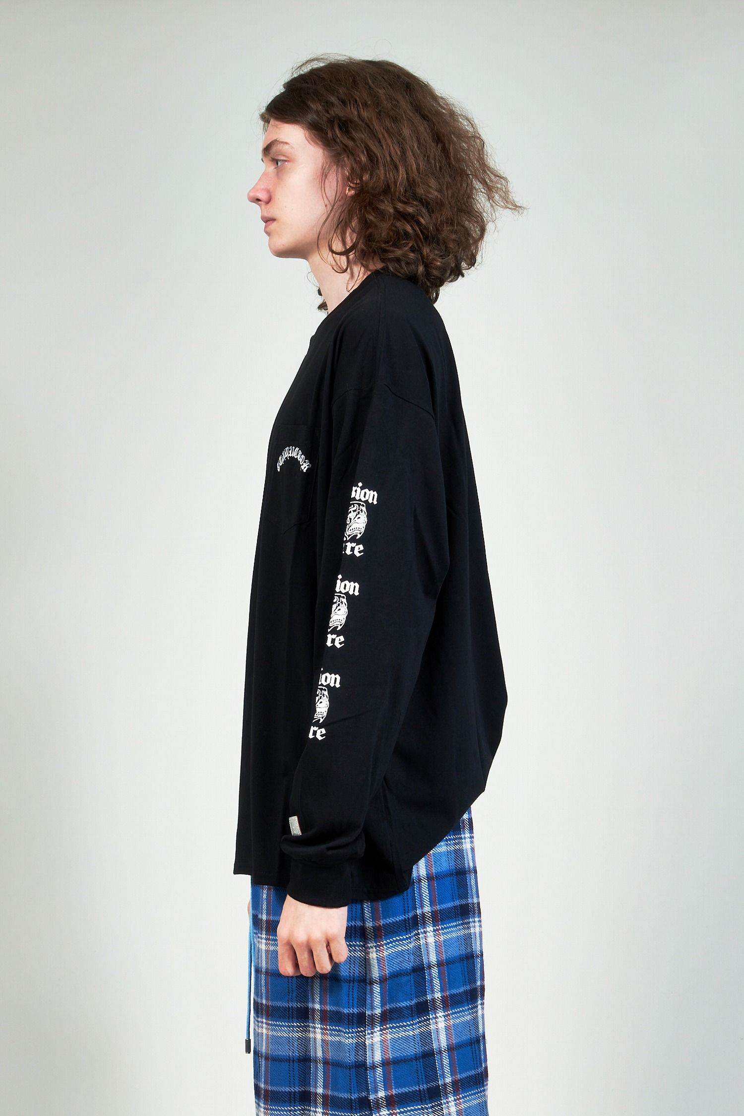 グラフィックプリント 2FACE 長袖Tシャツ ブラック