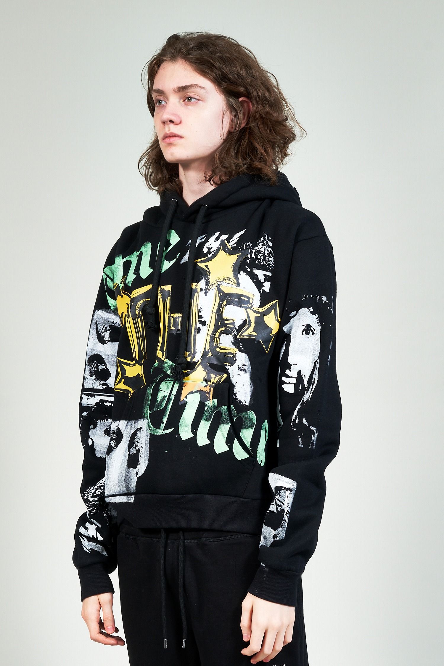 "TEST HOODY" グラフィックプリントパーカー ブラック (one and only)