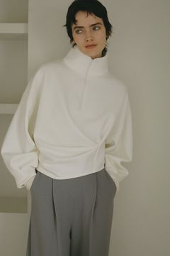 アレンジメント タック オーバー トップス ホワイト ARRANGEMENT TUCK OVER TOPS WHITE