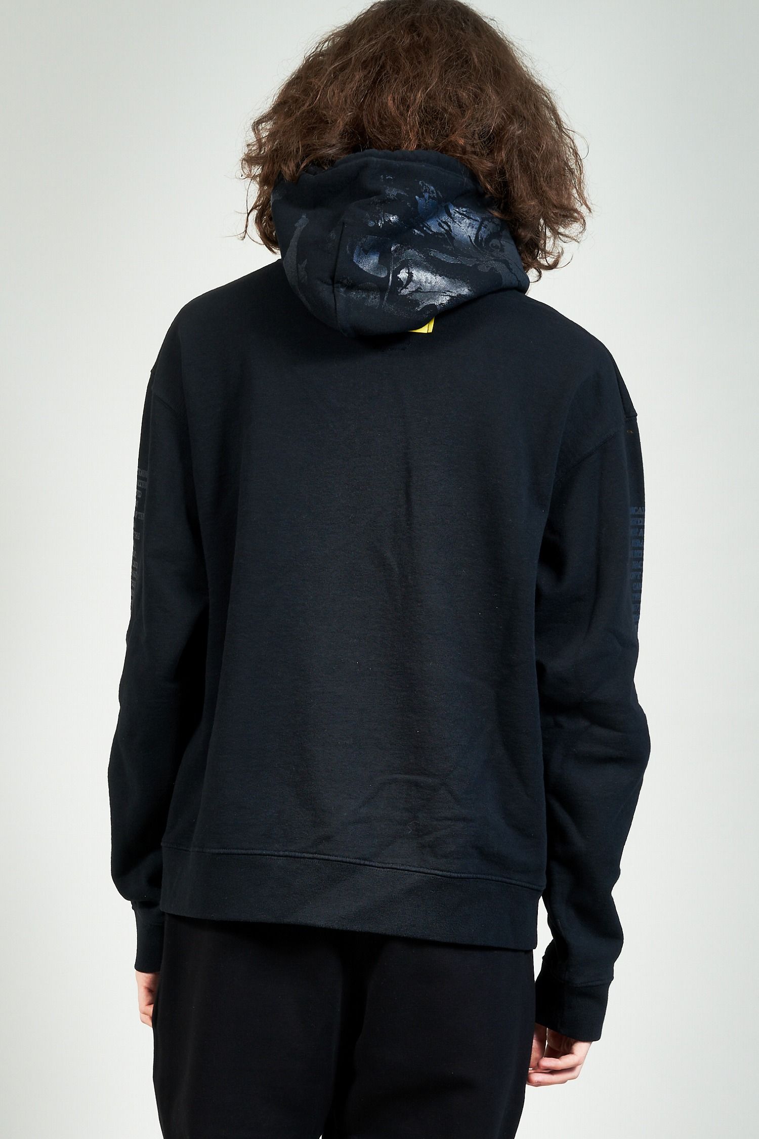 "TEST HOODY" グラフィックプリントパーカー ブラック (one and only)