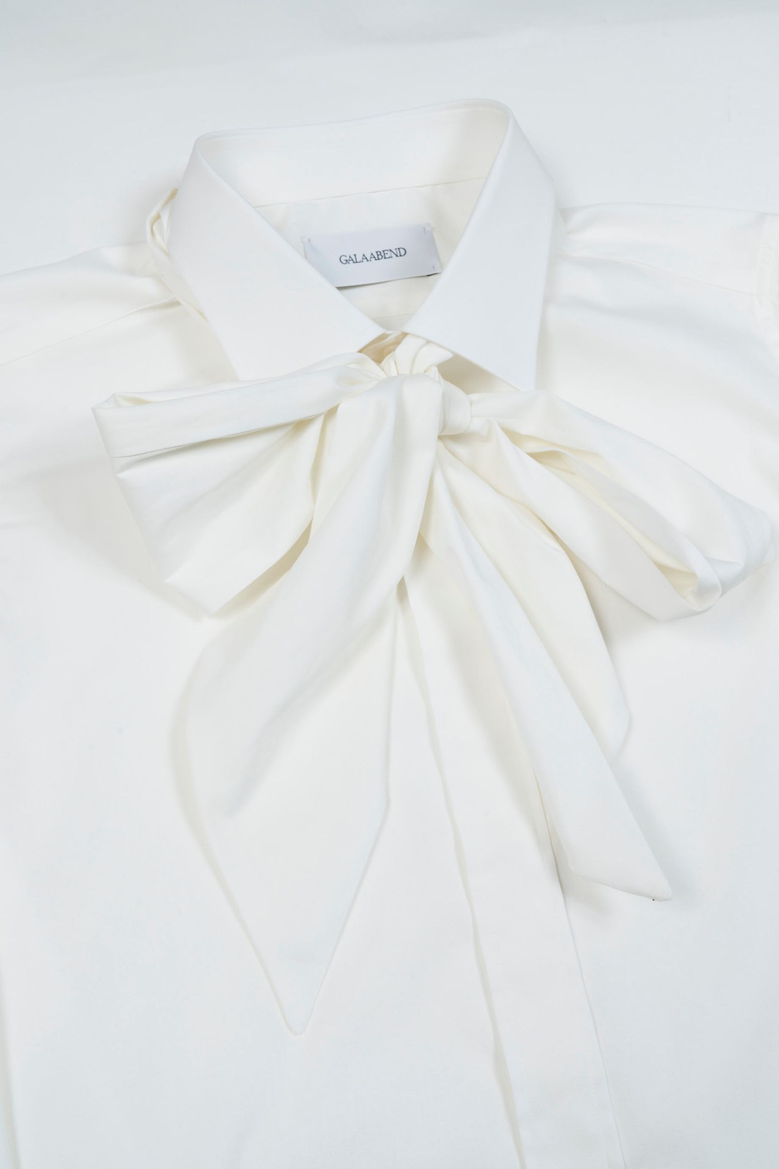 50's ブロードストレッチ レギュラーシャツ with ビッグボウタイ WHITE