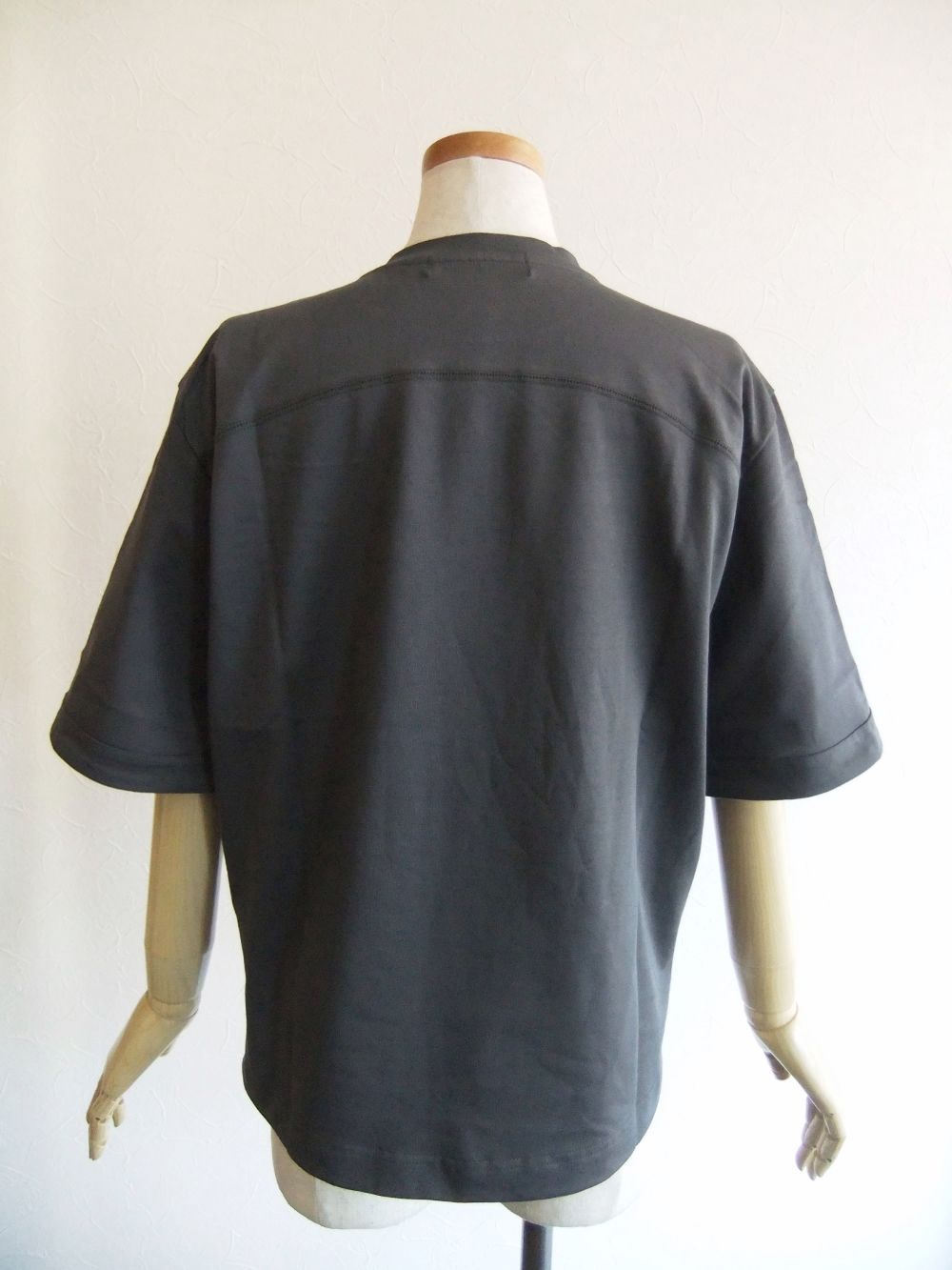 《CEaRET》 Logo Basic T-shirt  ロゴ プリント ベーシック Tシャツ  232003A