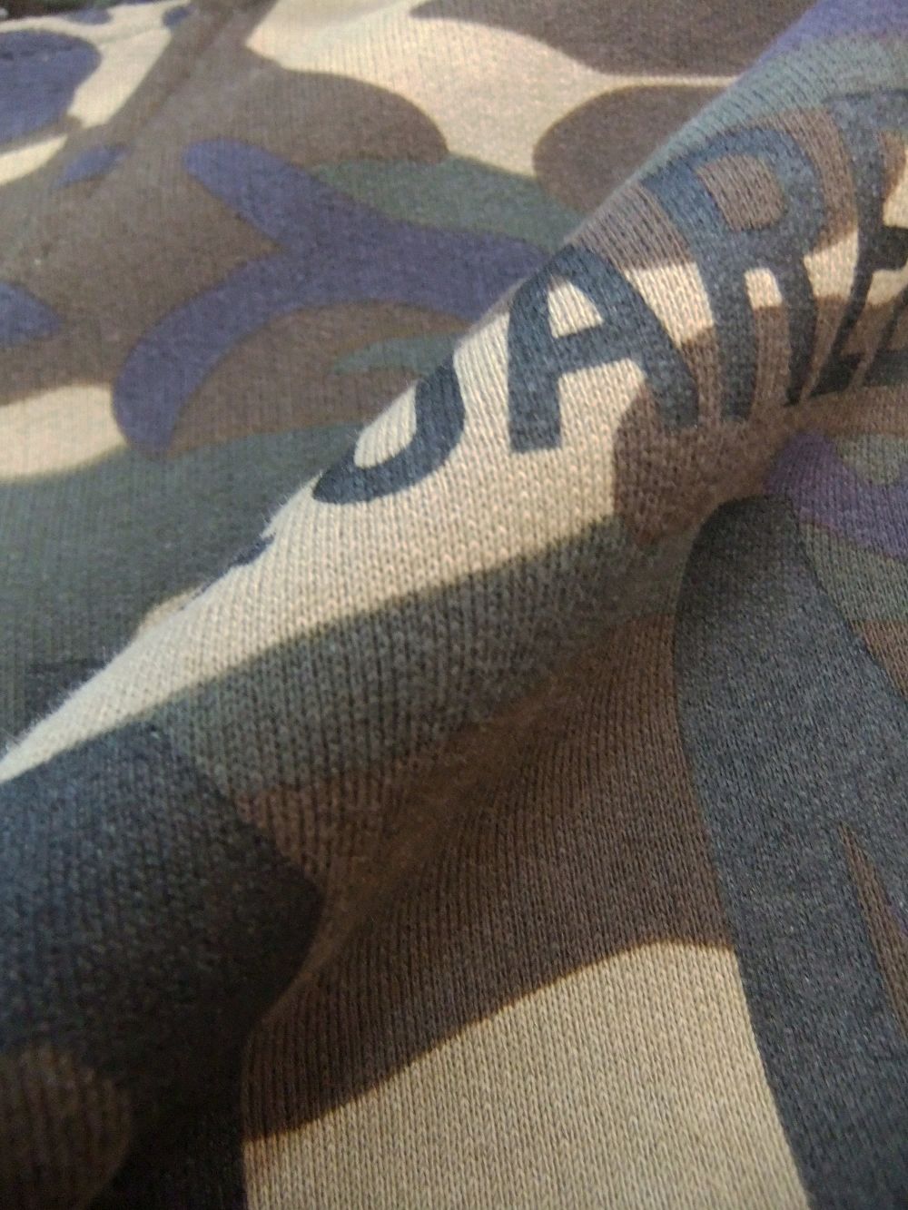ICON CAMO  スウェットパーカー   S79GU0006