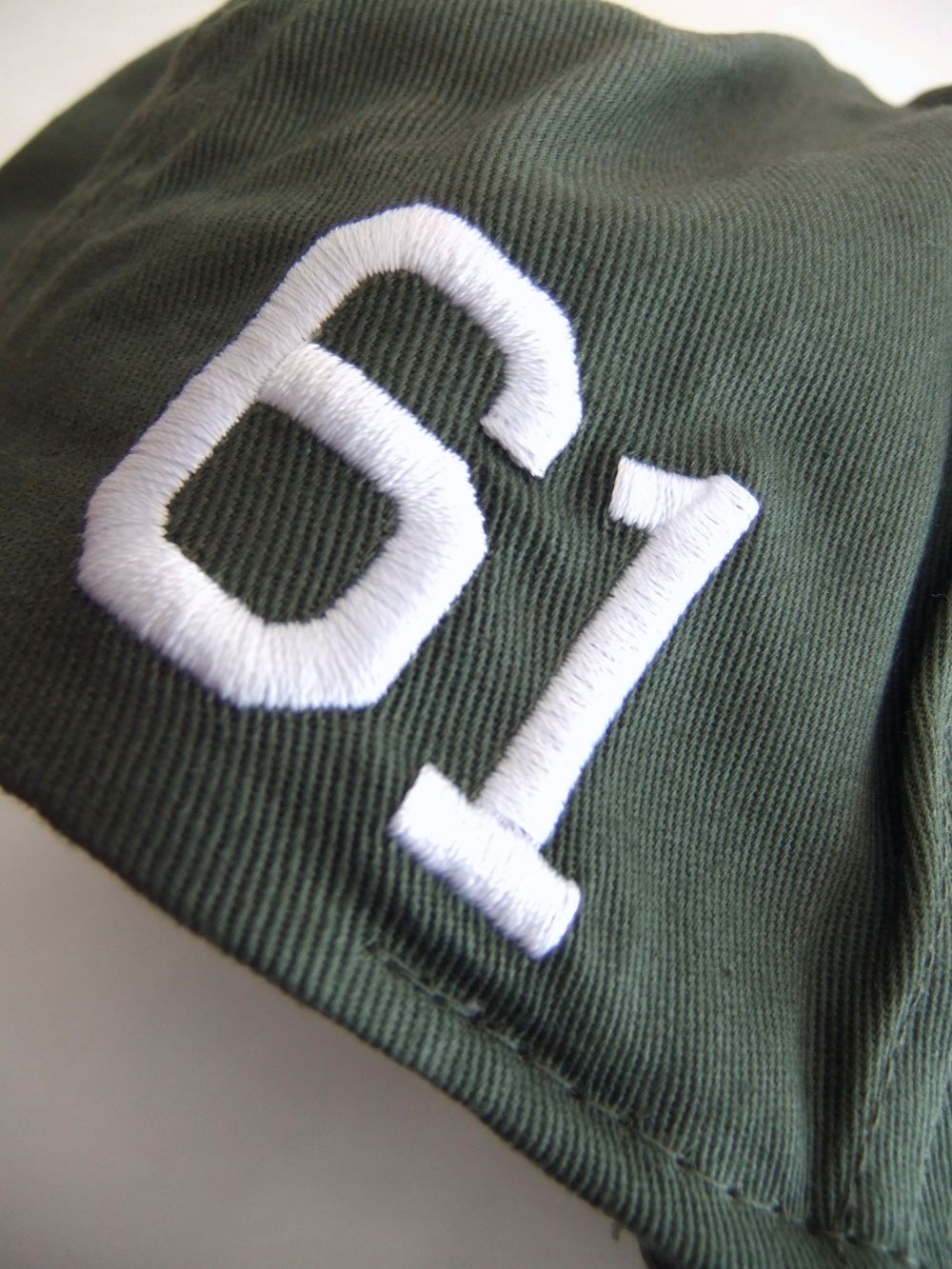 SIMPLE B.B. CAP  ( オリーブ )  ロゴ入りキャップ