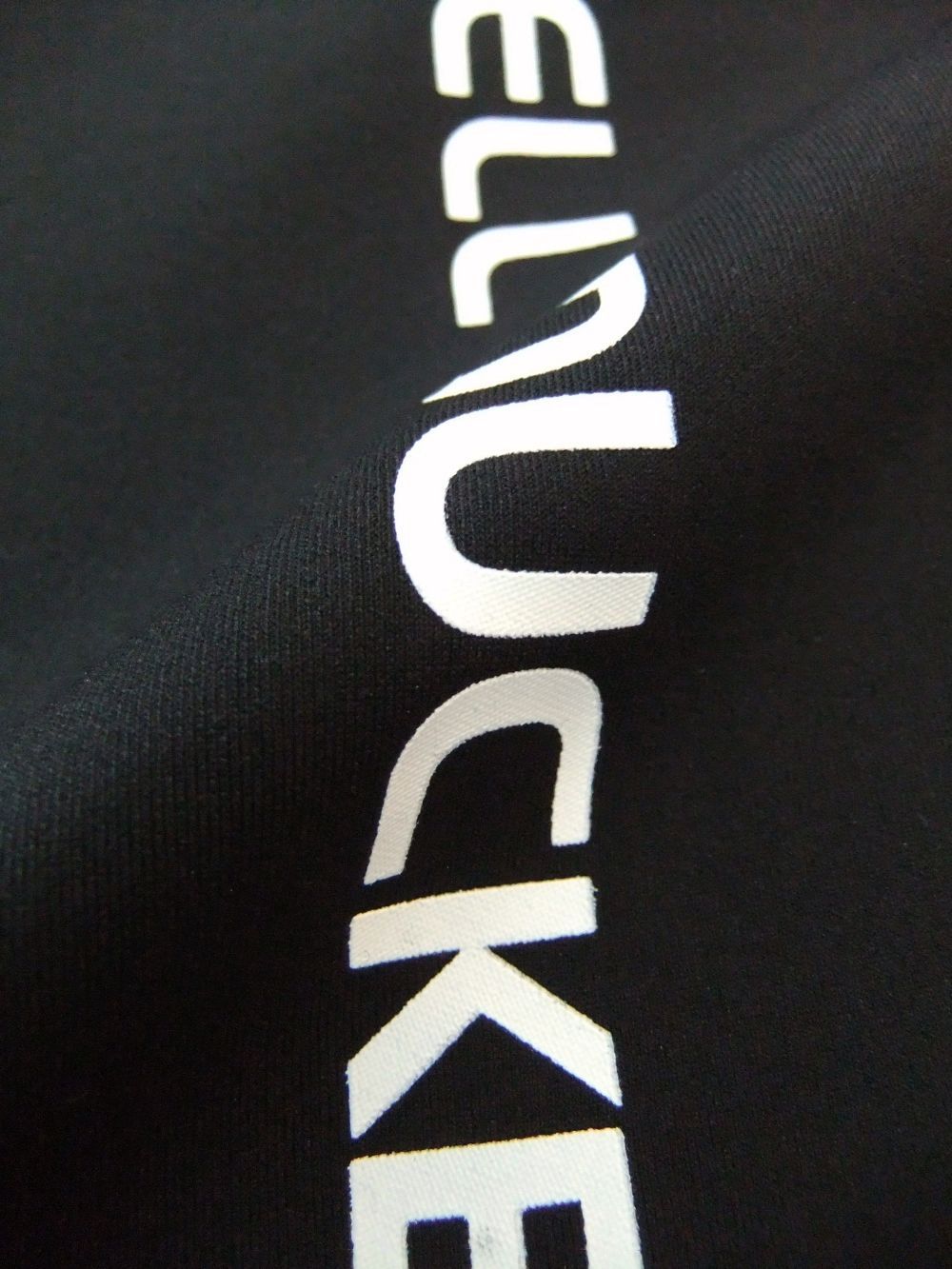 CINCINNATI PULLOVER  (ブラック)  ドットボタン ロゴ入り プルオーバー  RSM-23212