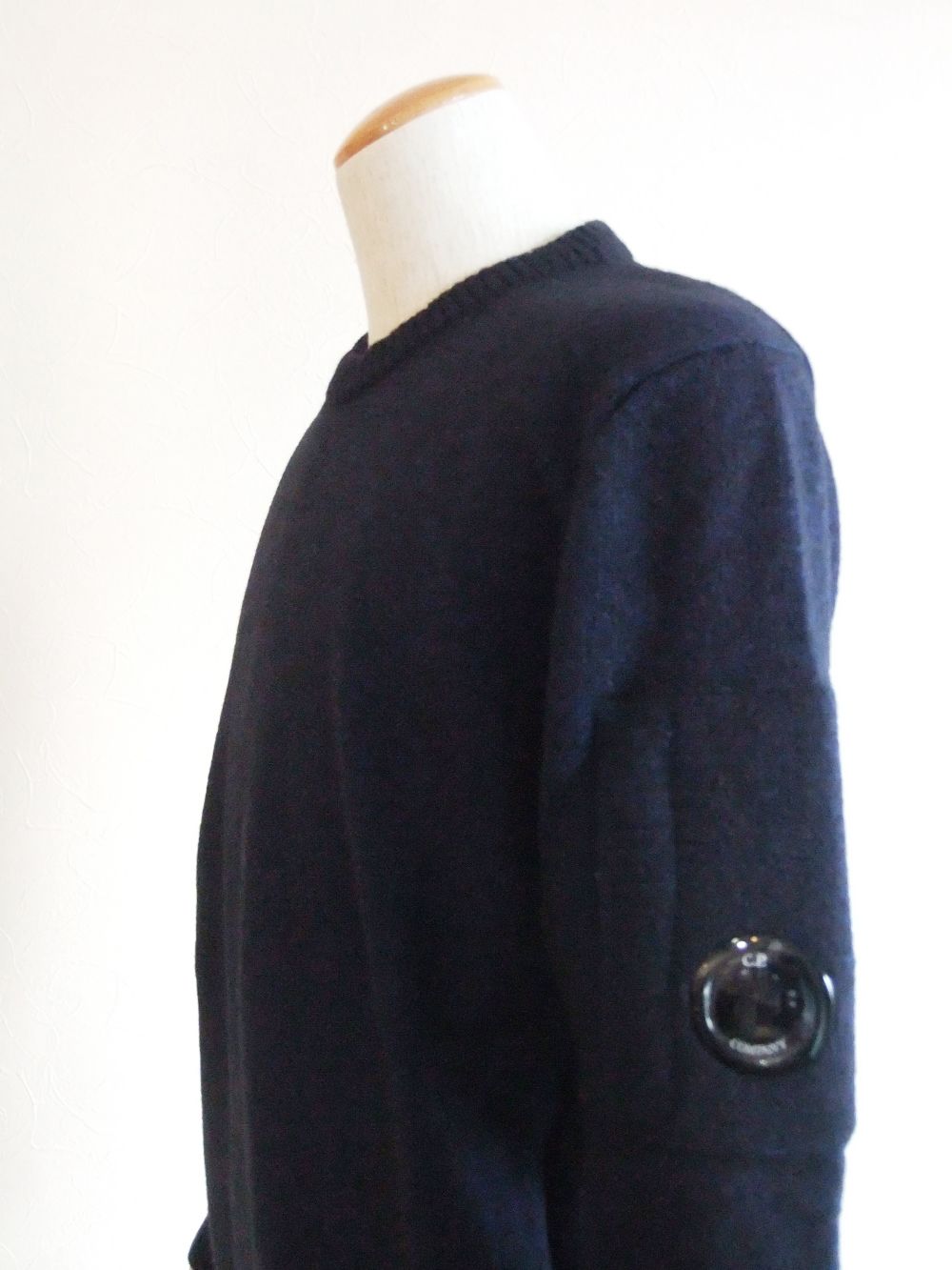 FLEECE KNIT SWEATER   (ネイビー) ウール クルーネック セーター