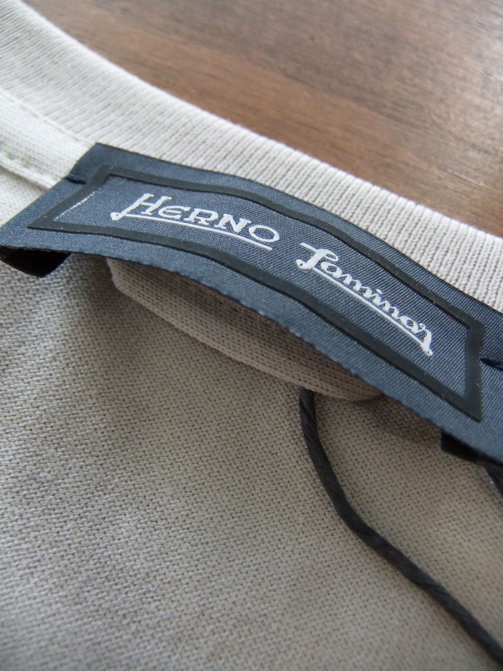 HERNO GORE-TEX  胸ポケット付きコットン クルーネックTシャツ