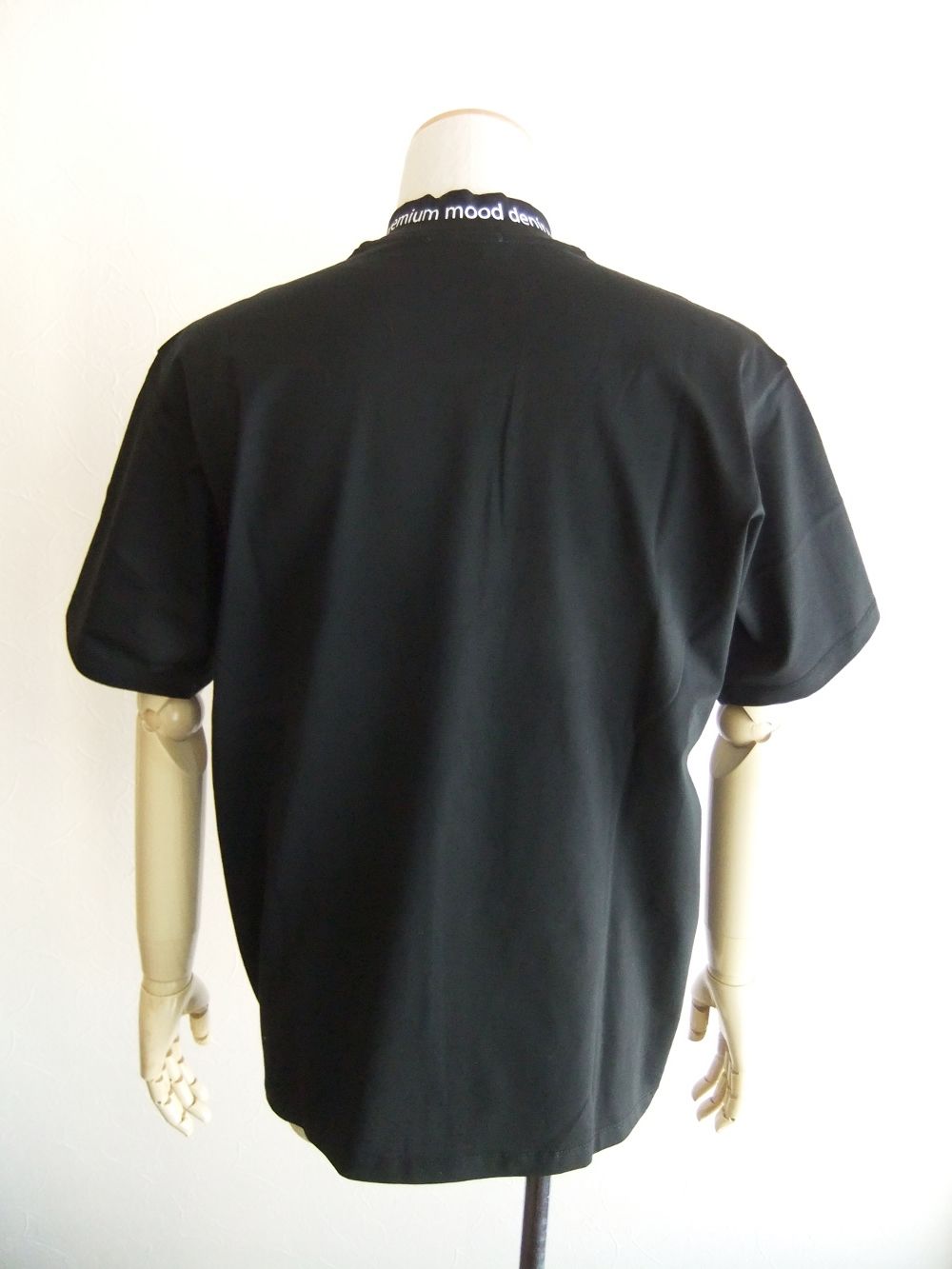 CORFU   (ブラック）  モックネック 半袖 Tシャツ