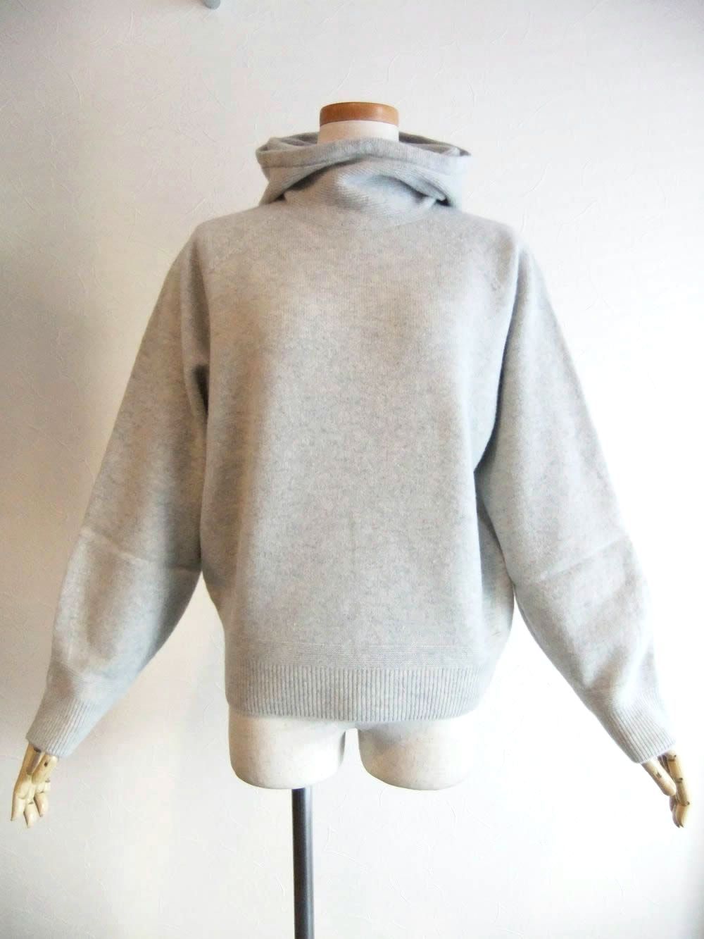 メリノウール ニット パーカー セーター  (ライトグレー)  A147101M