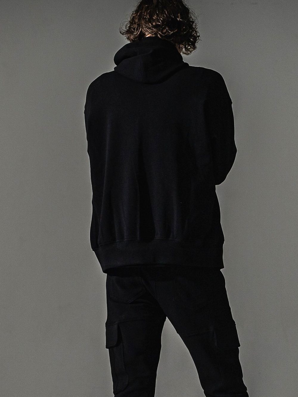 BLISTER VARSITY HOODIE   フード付き スタジャン