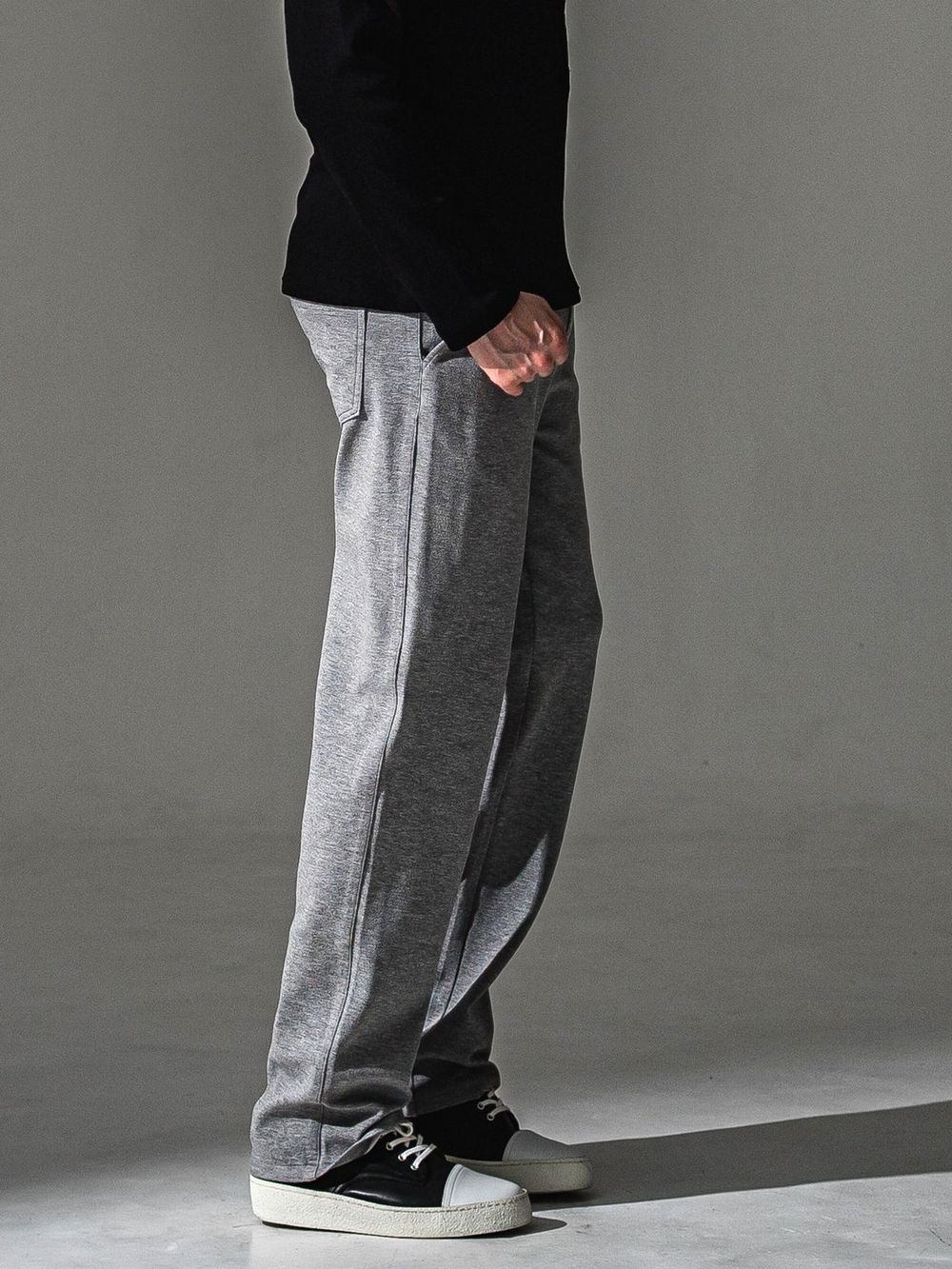 CHRIS EASY WIDE TUCK PANTS   ワイド イージーパンツ （グレー）