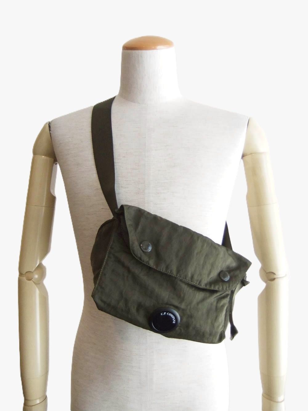 NYLON B LENS WAIST BAG   (カーキ) ミニバッグ