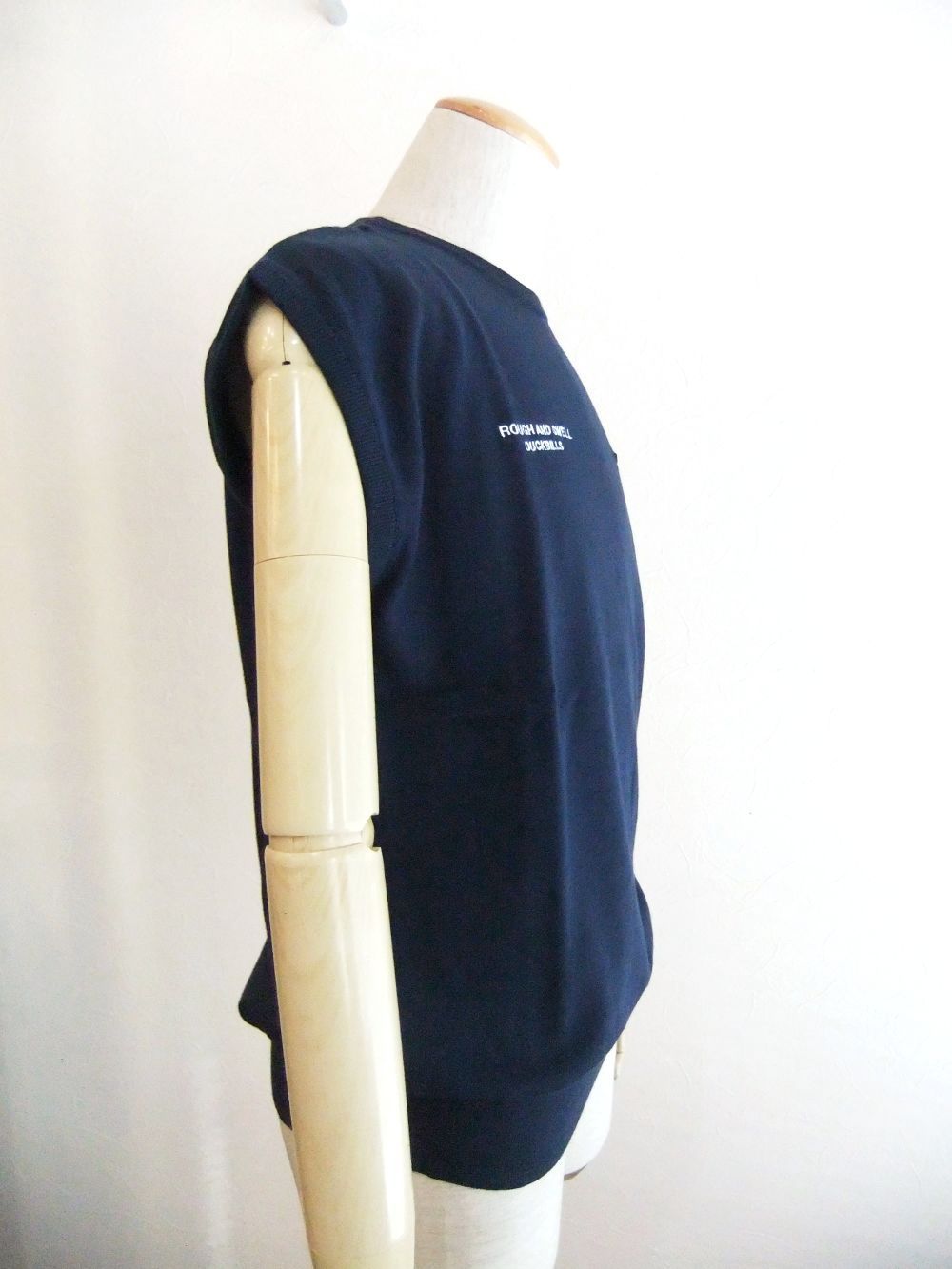 COCOON VEST   (ネイビー) ロゴ入り コットン ベスト  RSM-23083