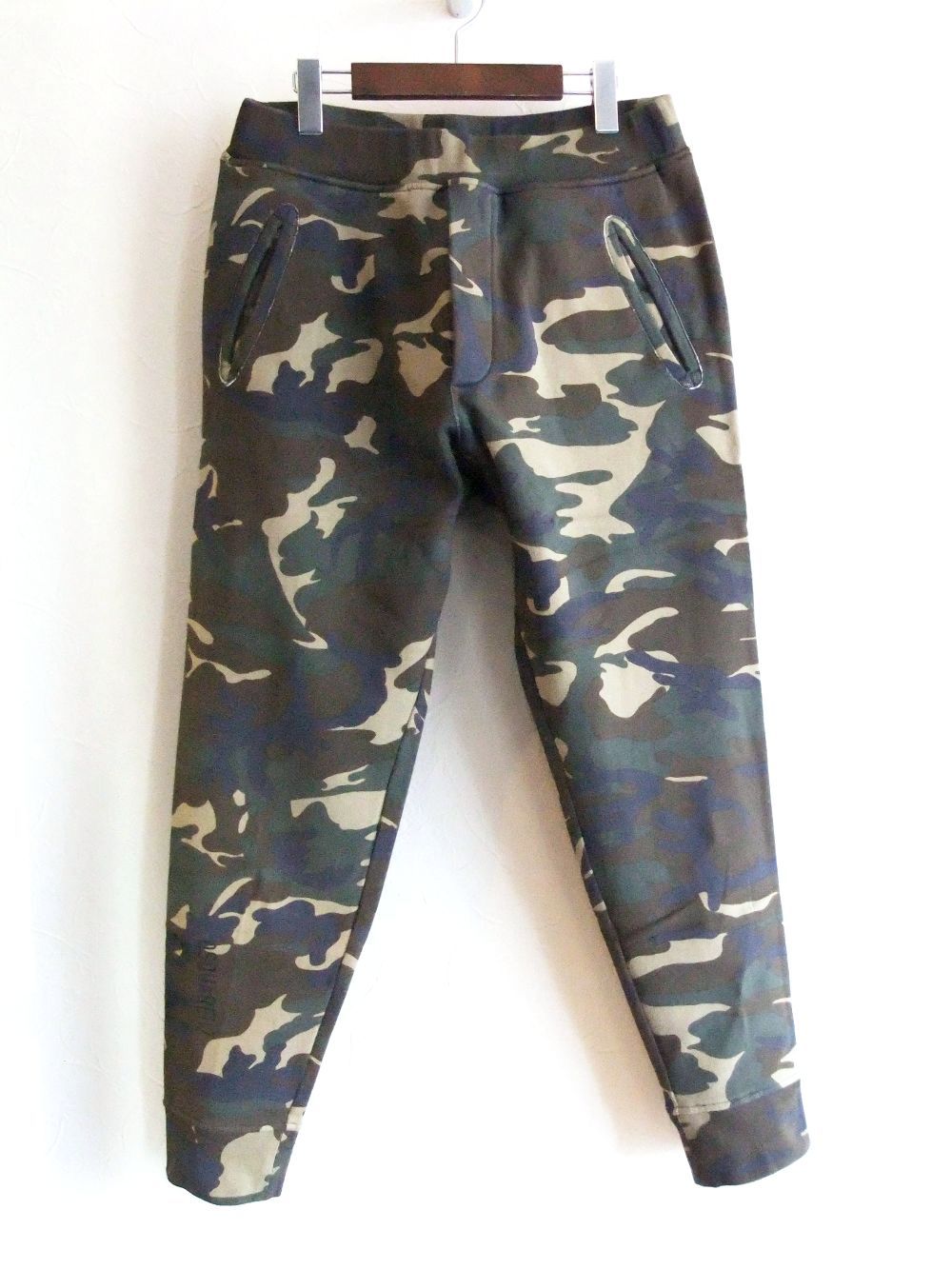 CAMOUFLAGE ICON SWEATPANTS ロゴジャージーパンツ   S79KA0005
