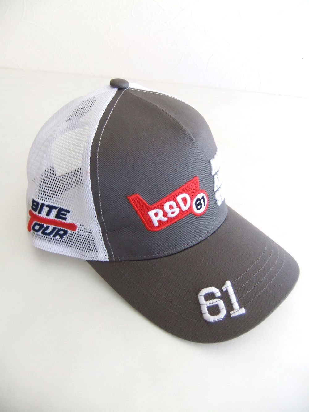 RED IRON MESH CAP  (モカ)   ロゴ入りキャップ    RSA-24005