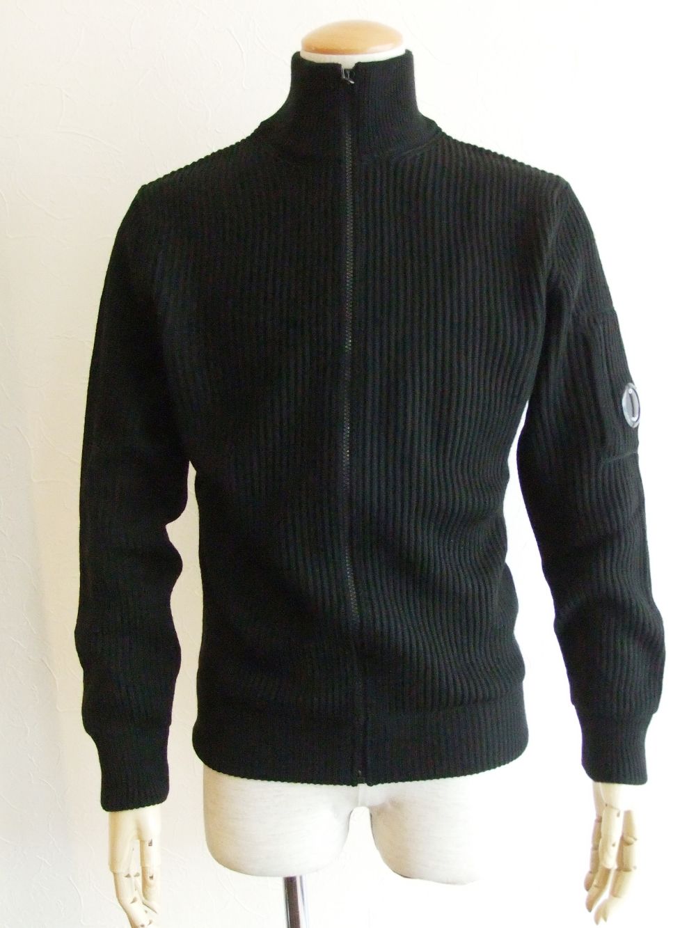 MERINO WOOL FIBRE ZIP LENS SWEATER クルーネック セーター CMKN220A005292A