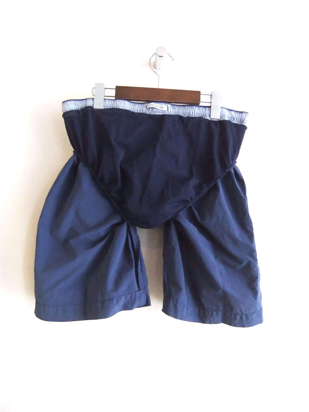 BEACHWEAR BOXER IN FLATT NYLON （ロイヤルブルー） ナイロン ショートパンツ