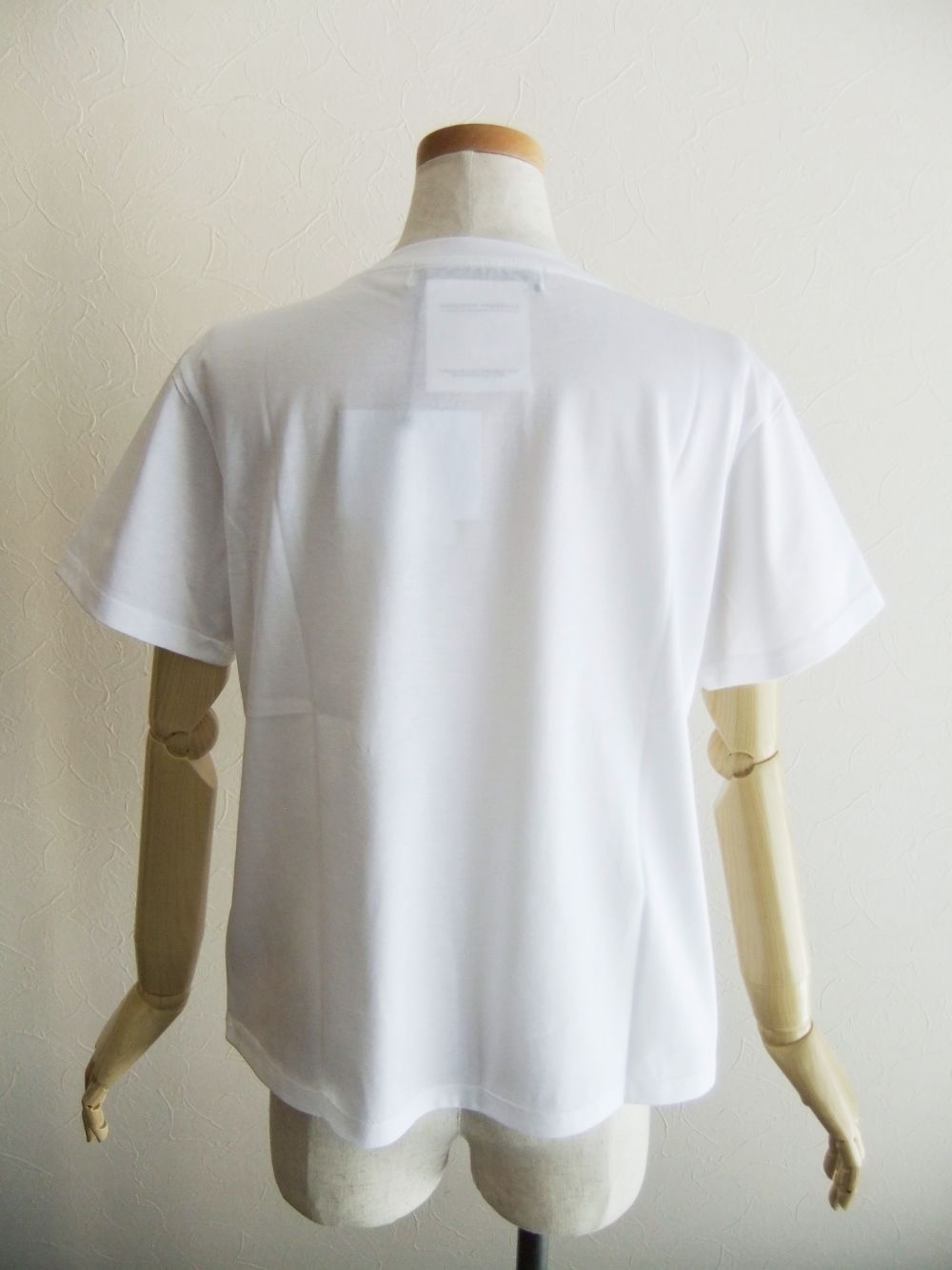 ハート❤ モチーフ パッチ Tシャツ  (ホワイト)   MM2335