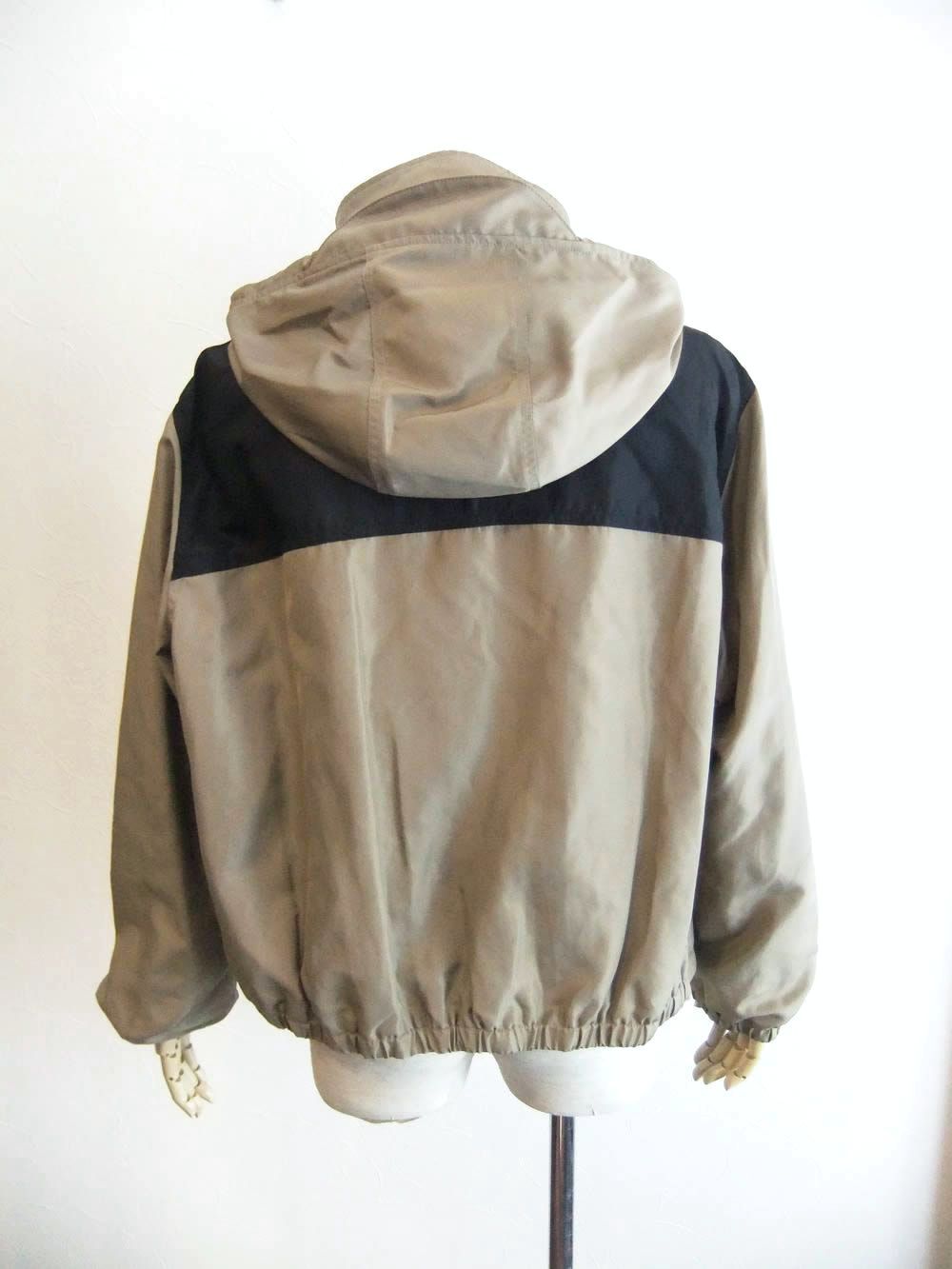 ナイロン ウィンド ブレーカー