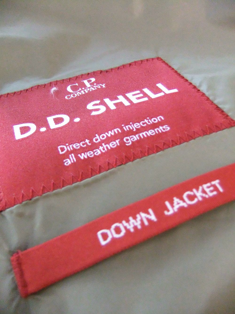 C.P. COMPANY - D.D. SHELL DOWN JACKET (カーキブラウン) ナイロン