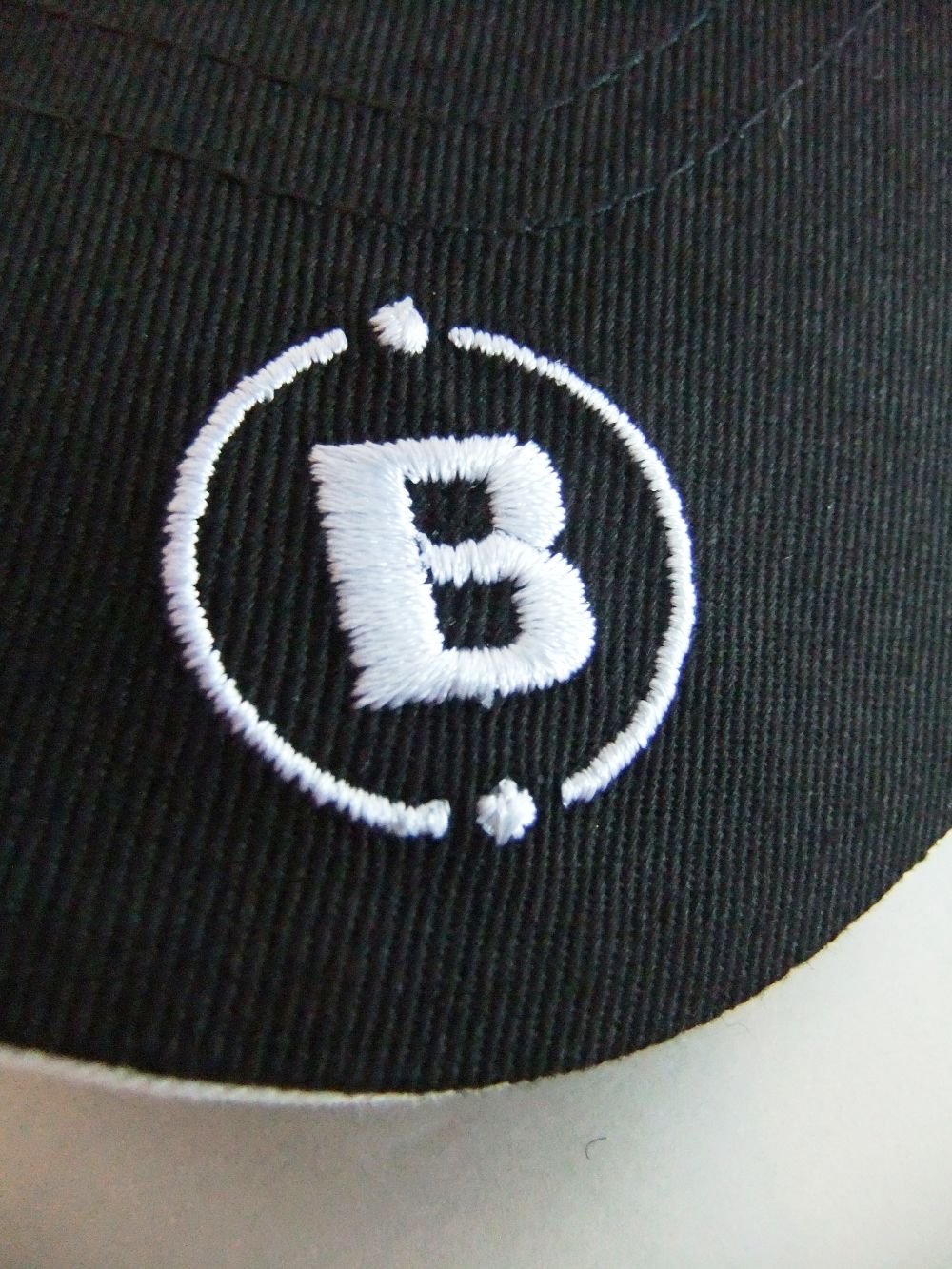 MENS BASIC VISOR （ブラック） ロゴ バイザー