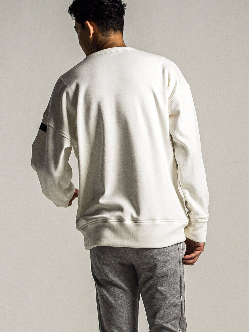 HANDWRIITING LOGO VELOURS FLEECE DROP TRAINER (ホワイト) ロゴ ルーズ トレーナー