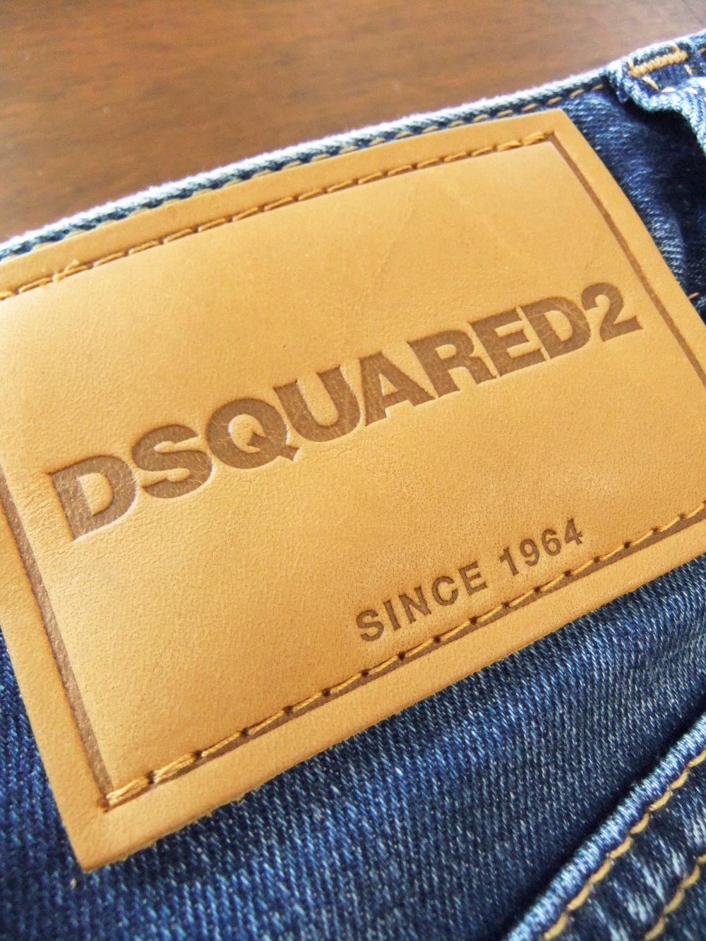 《LADIES》  MEDIUM CLEAN VINTAGE WASH ROADIE JEANS   S75LB0639