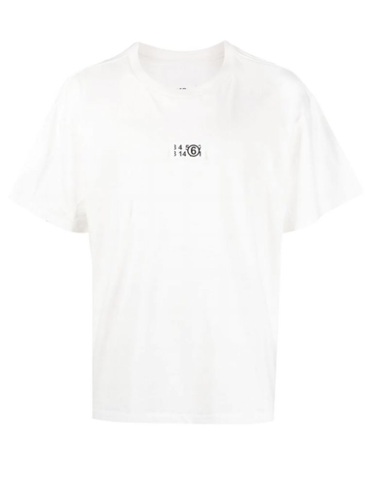 【関税込み】Maison Margiela オフホワイト ロゴ刺繍 Tシャツ MM6 Maison Margiela - 《MM➅》 Maison Margiela 6LOGO PRINT T