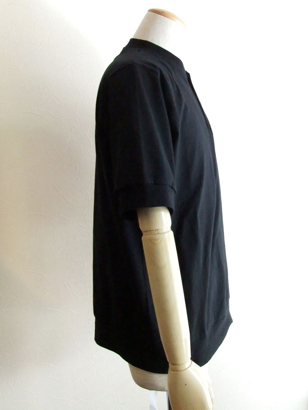 ヘンリーネック 半袖Tシャツ  GRILLO  (ブラック)
