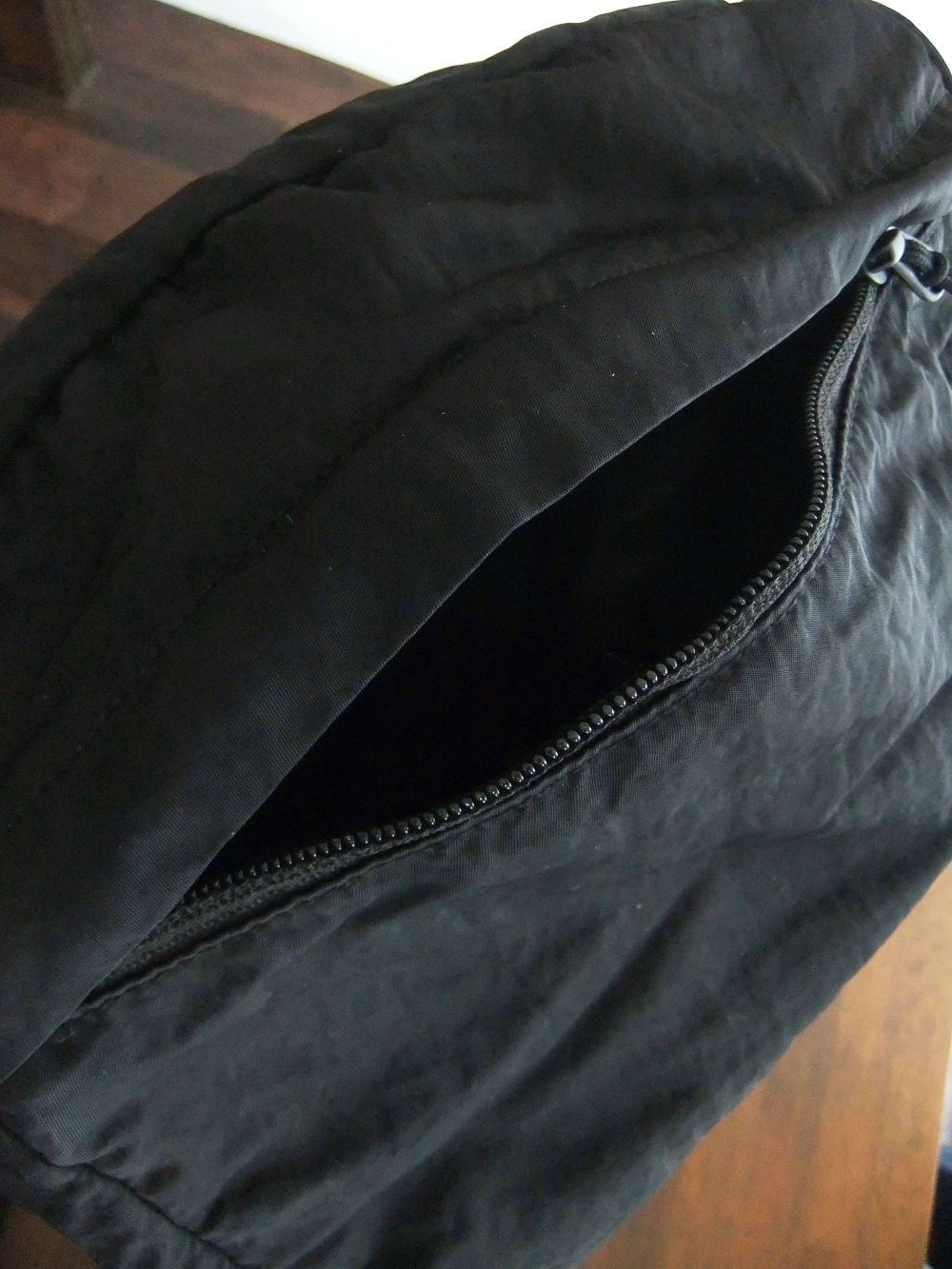 NYLON B  BACKPACK   ボディバッグ