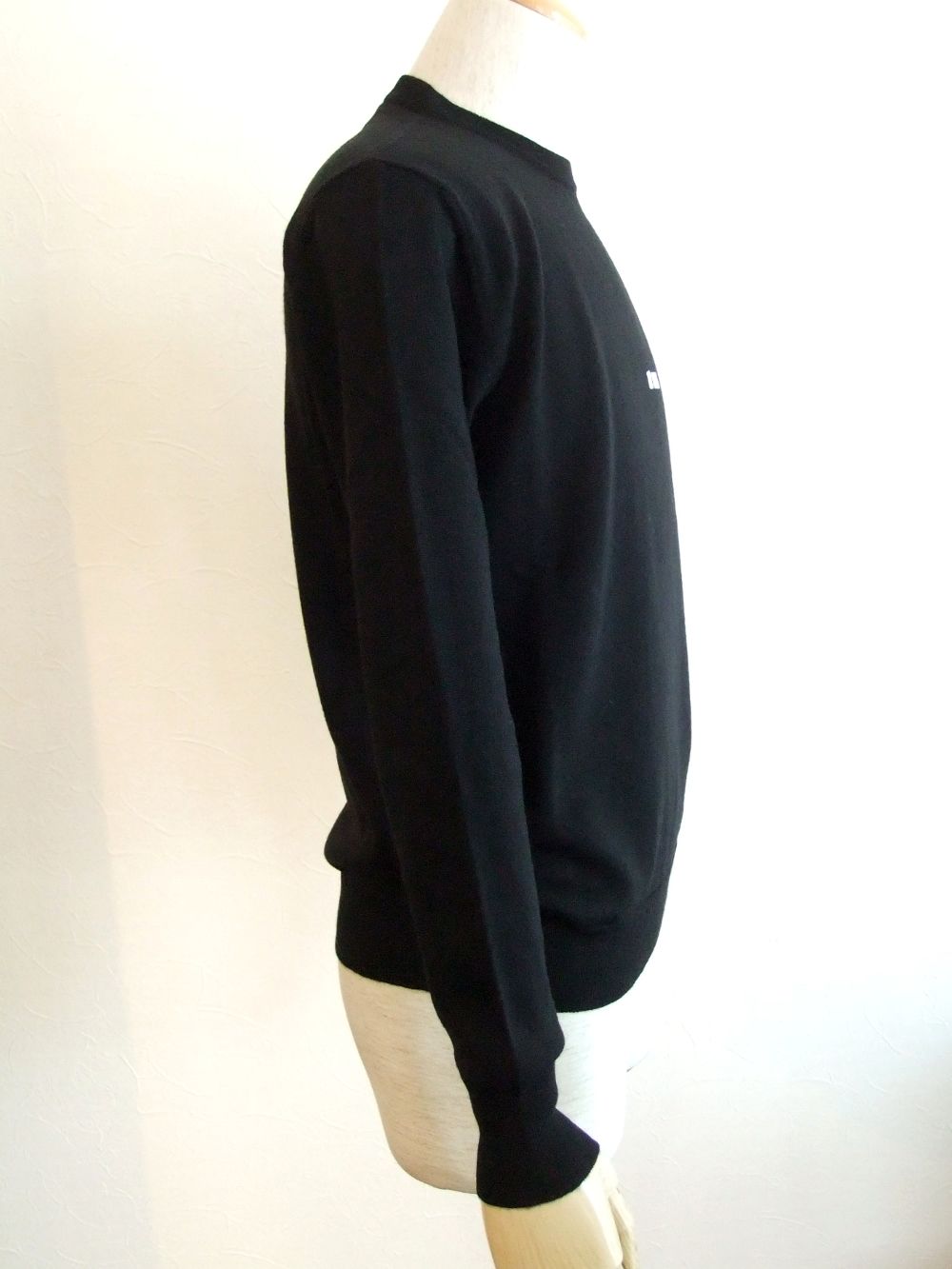 WOOL CREW NECK SWEATER  ( ブラック ) ウール クルーネックセーター