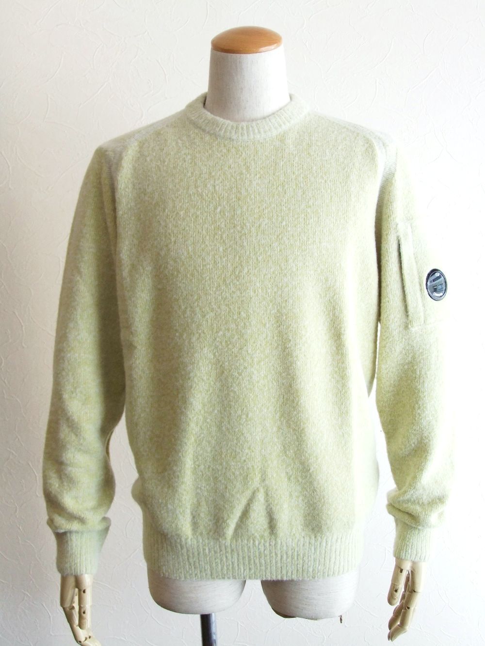 C.P. COMPANY - FLEECE KNIT JUMPER (ホワイト) ウール クルーネック