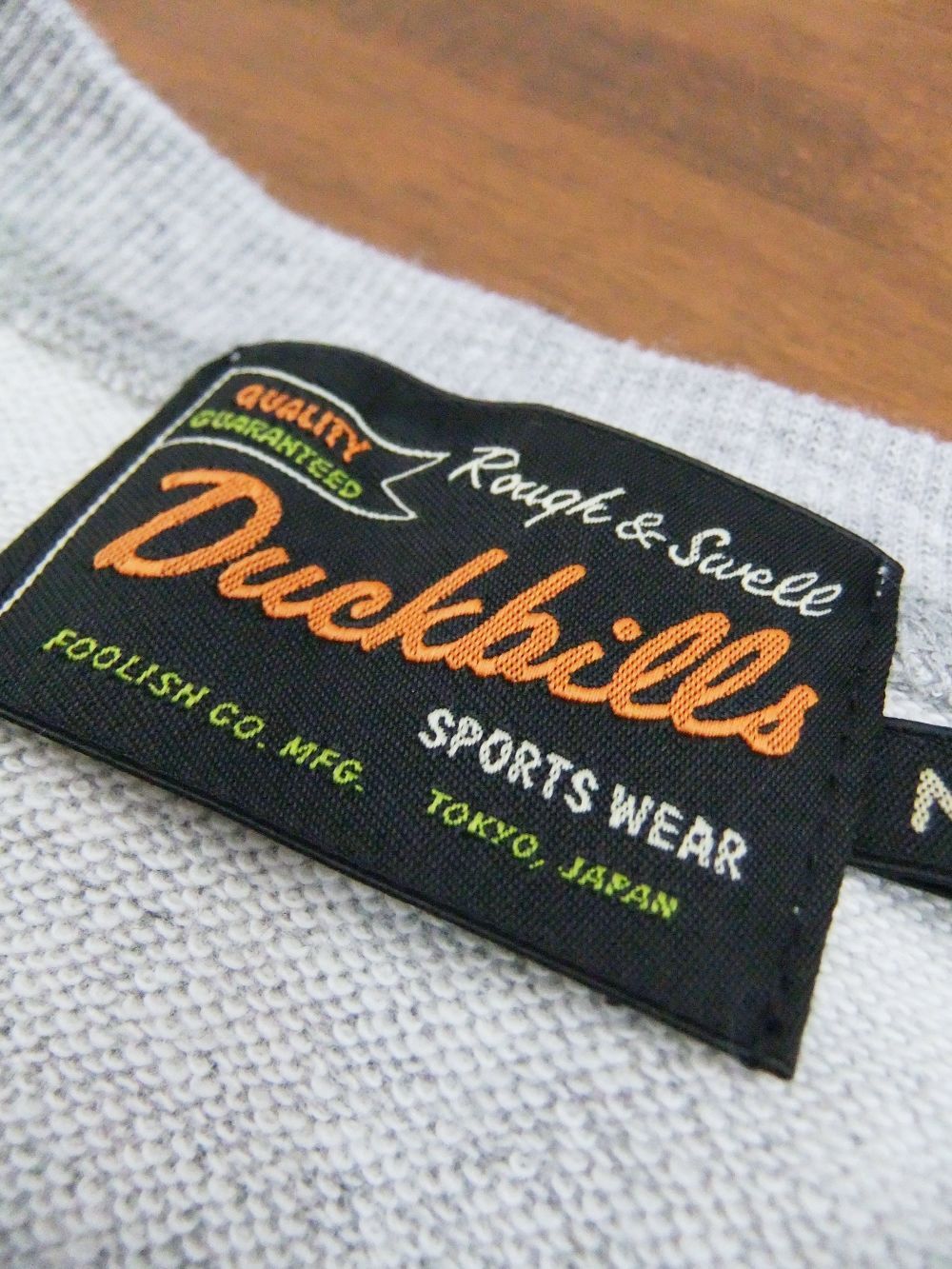 rough & swell - NAVY PATCH S.S.S. 半袖スウェット ( グレー
