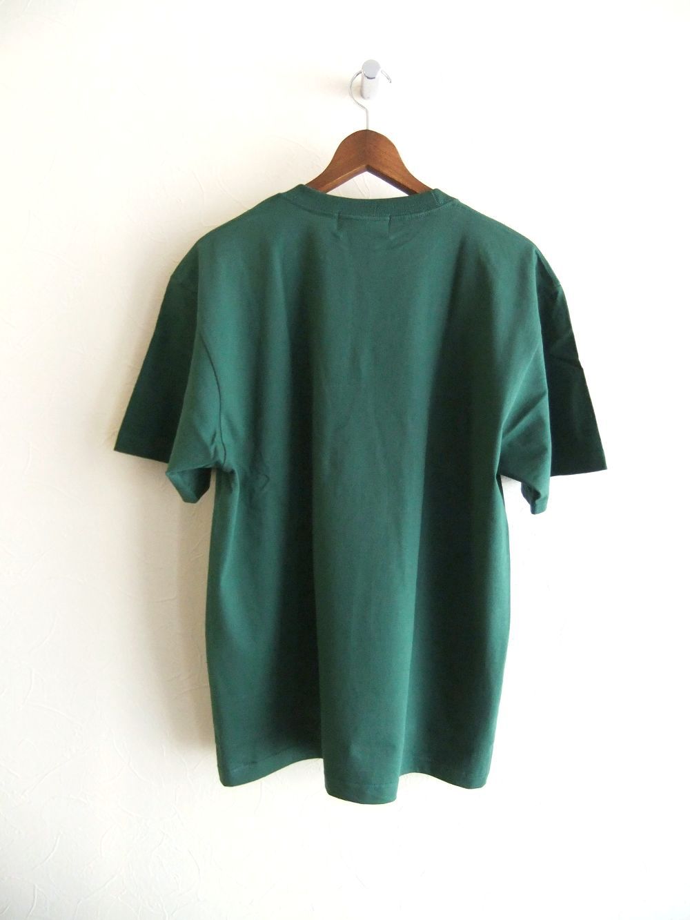 【MICALLE MICALLE Account】 HOMMAGE DORO GC T-SHIRT   (グリーン)   ロゴ T-SHIRT   MAB101TDA