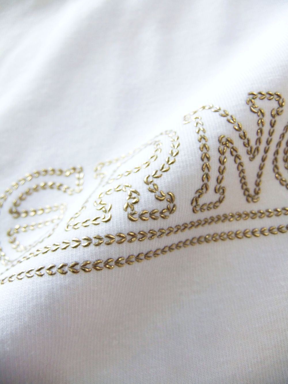 【LADIES】 ロゴ プリント Tシャツ  (ホワイト)  GJ0010D-52009