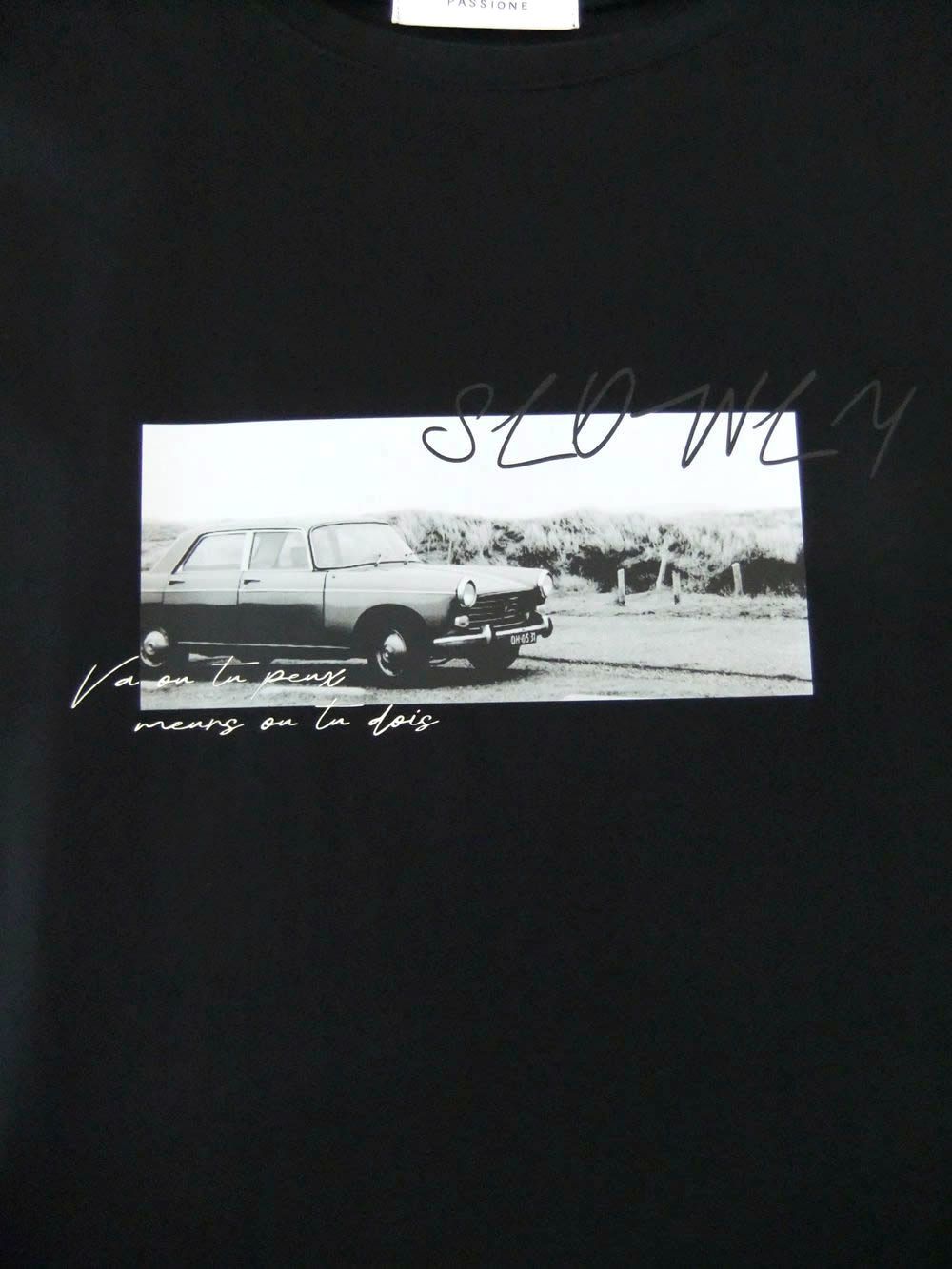 フォトプリント フロントスリット コクーン Tシャツ  (ブラック)  626939