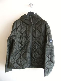 LINER PADDED HOODED JACKET    フード付き キルティング ジャケット