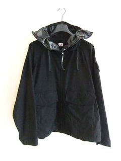 KNITTED NYLON JERSEY EXPLORER JACKET   (ブラック)   ジップアップ フード付き ジャケット