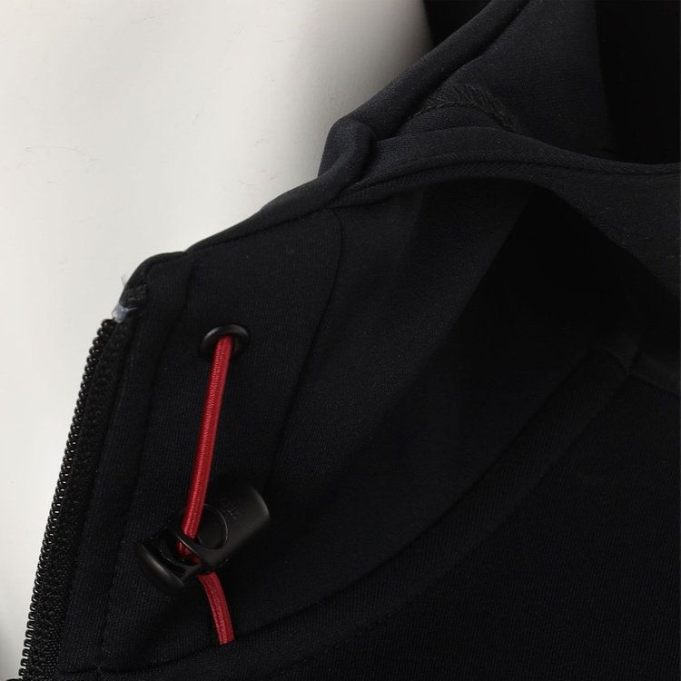 MENS 3D LOGO PARKA （ブラック）  ストレッチ ロゴ パーカー