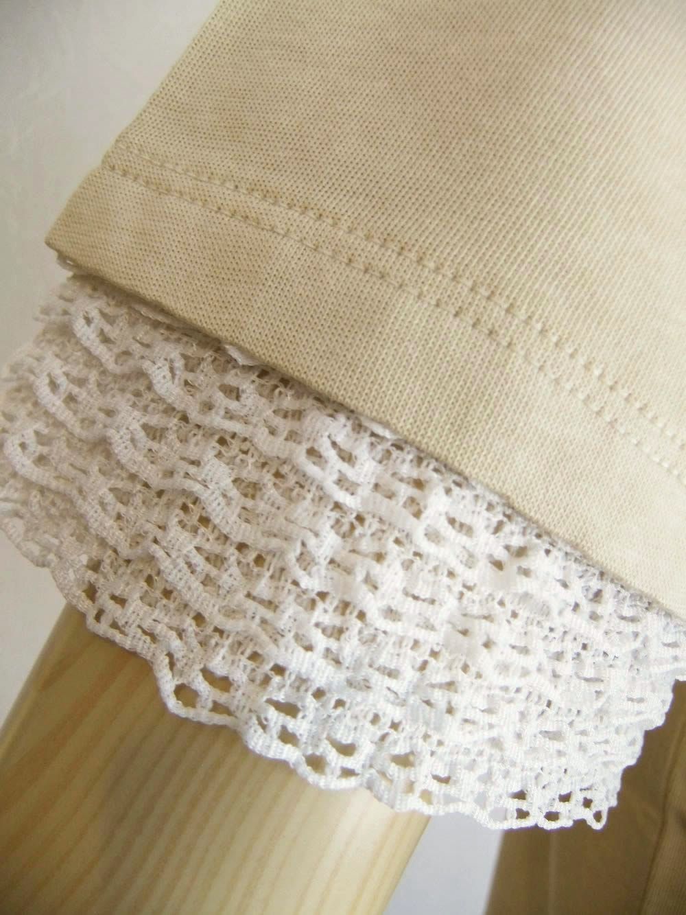 【jeune】 フリルレース付き クルーネック プルオーバー   J149646M