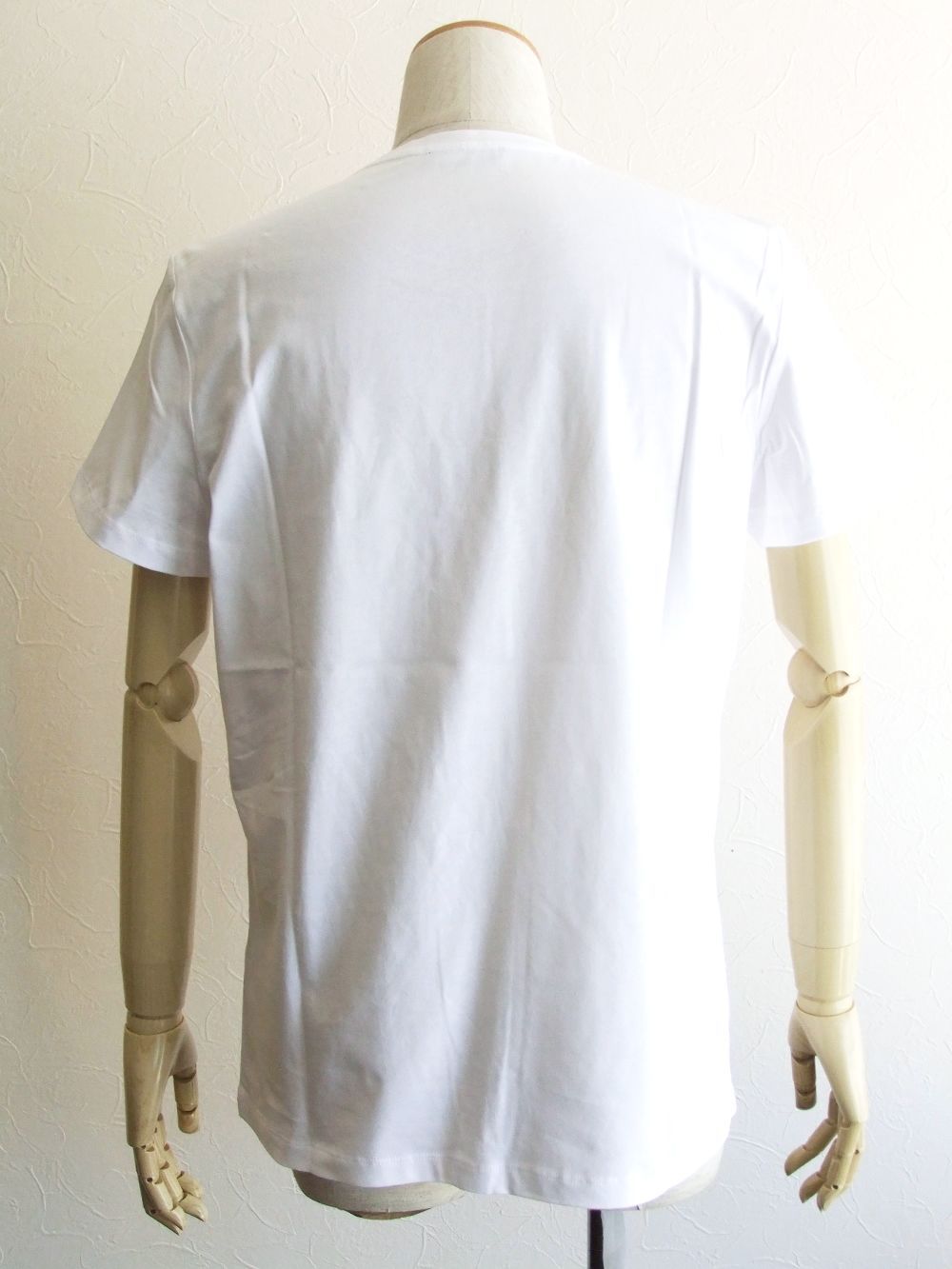ホワイト コットン Tシャツ ホワイト Balmain Paris エンボスロゴ   VH1EF000/B038
