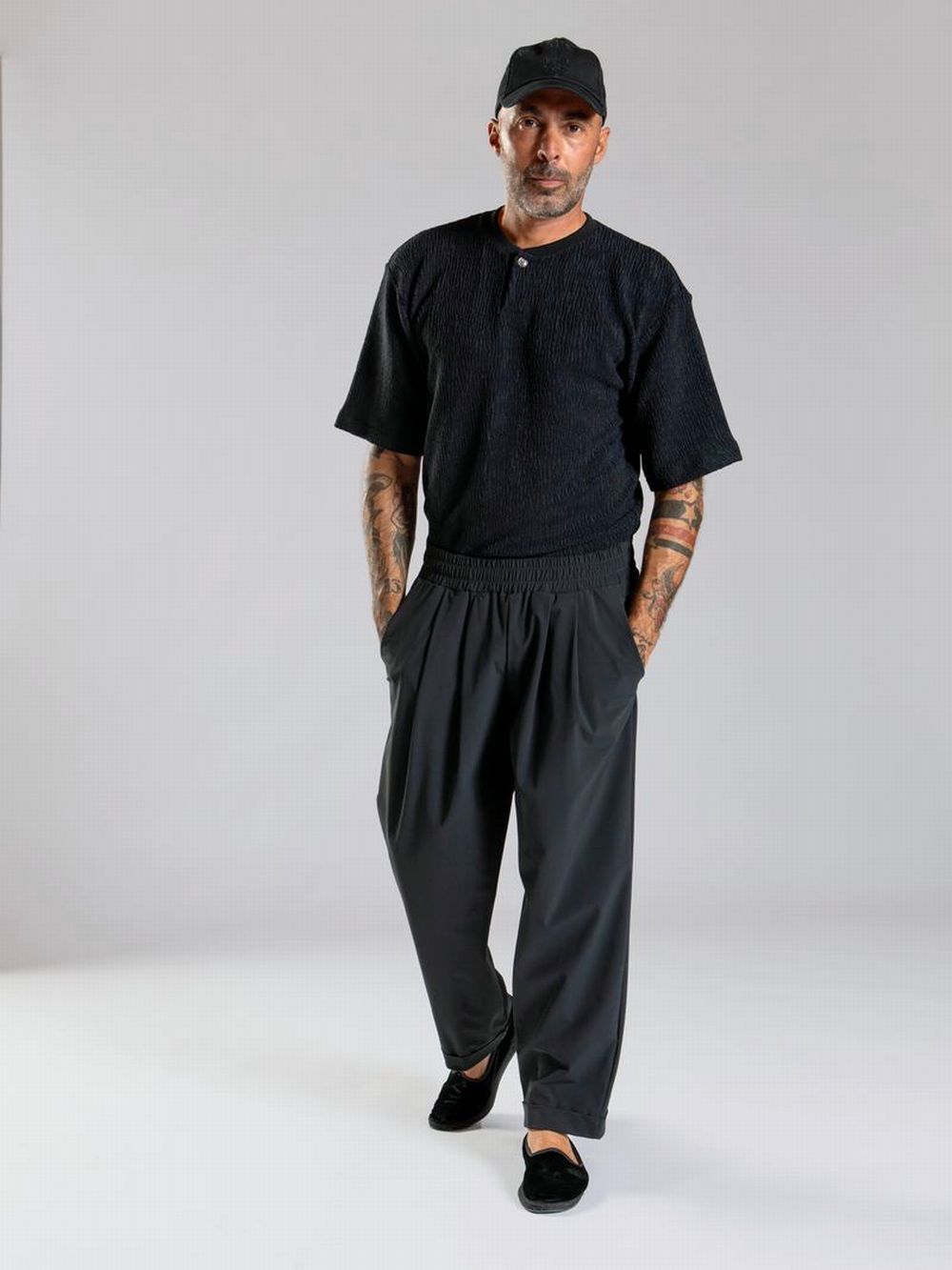 PANTS OVER PINCES COLD  (グレー) ナイロン ストレッチ パンツ