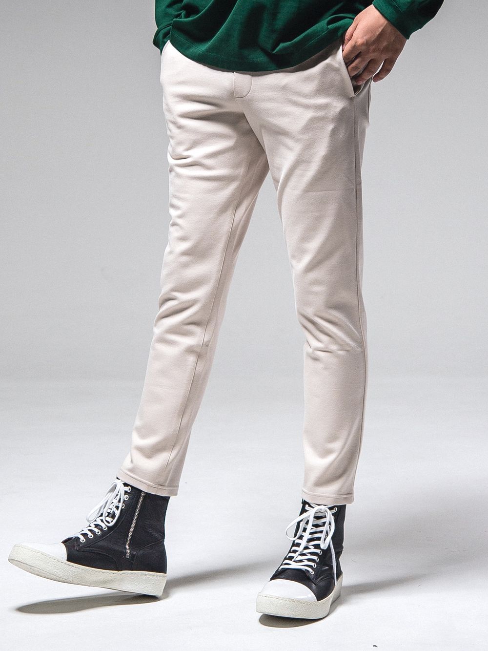RESOUND CLOTHING - ERIC EASY PANTS BLACK (オフホワイト) スラックス 