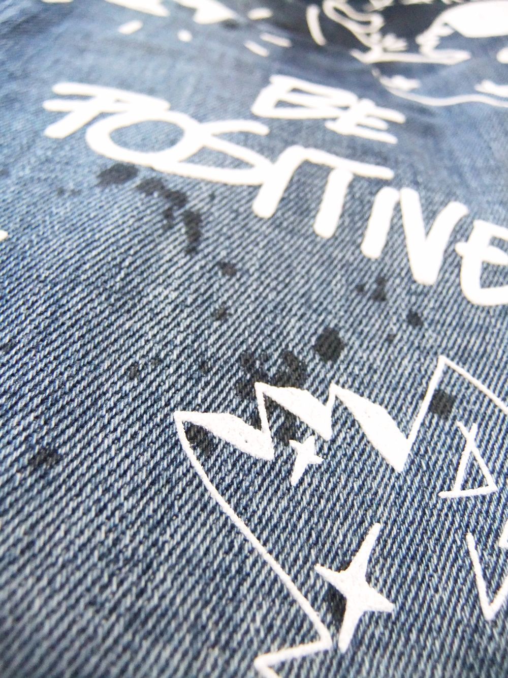 Dsquared2 - DARK GRAFFITI WASH SKATER DENIM JEANS スケーター