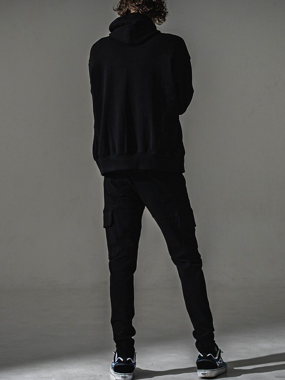 BLISTER VARSITY HOODIE   フード付き スタジャン