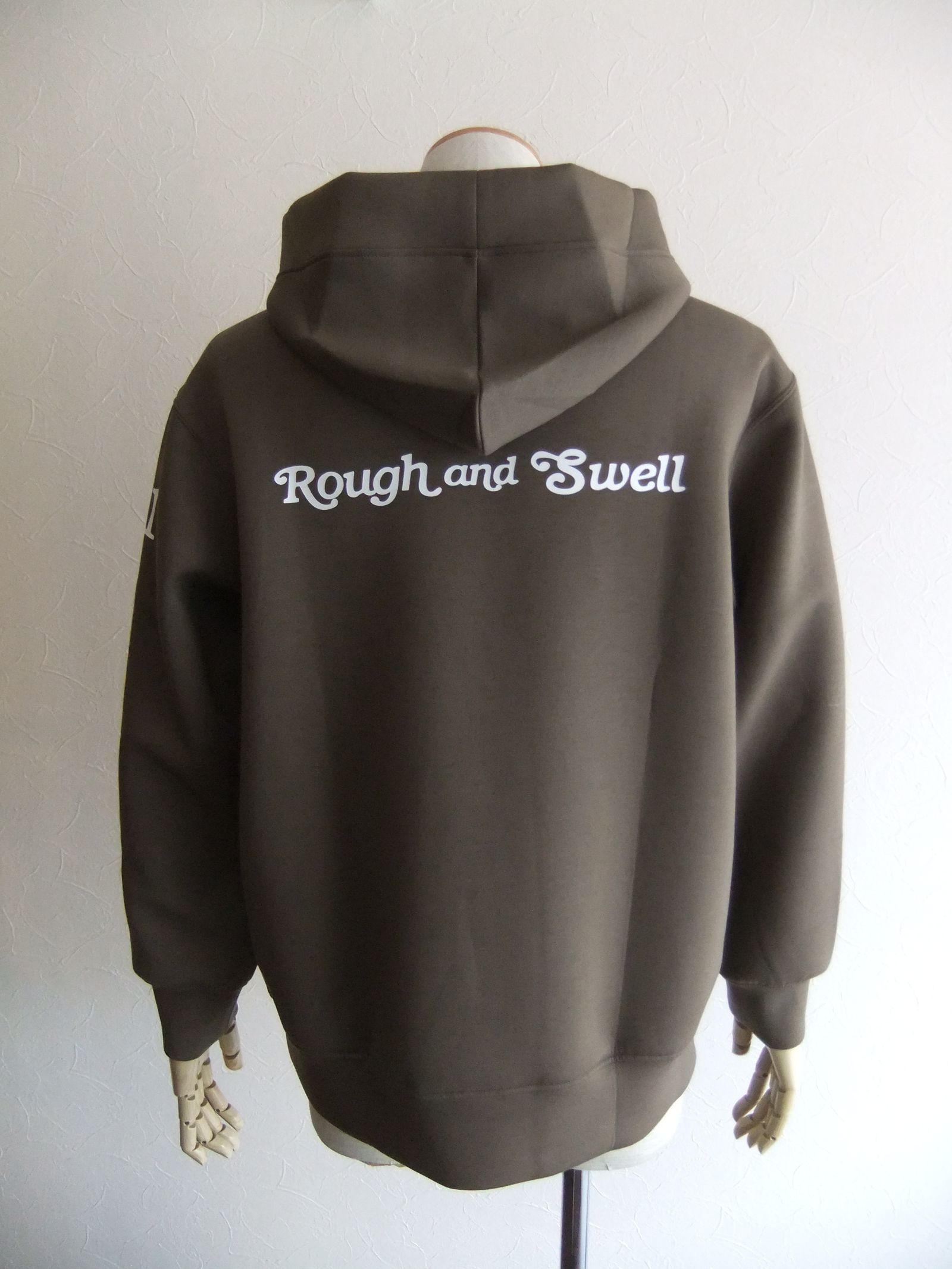DON’T WORRY HOODIE  (ベージュ) ロゴ フーディ   RSM-25208