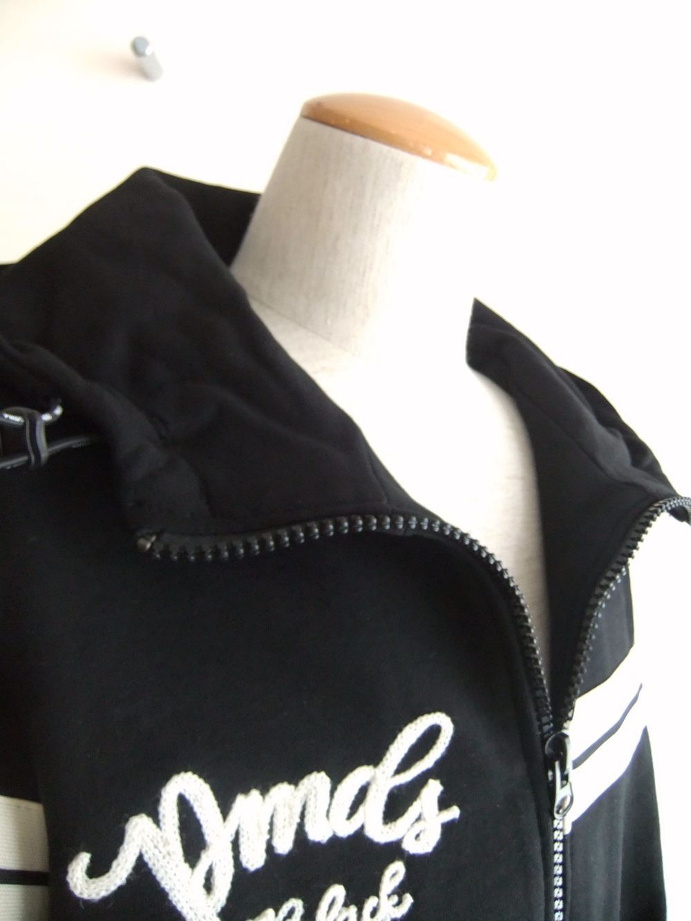 EKOW   LINE  ZIP UP 切替パーカー